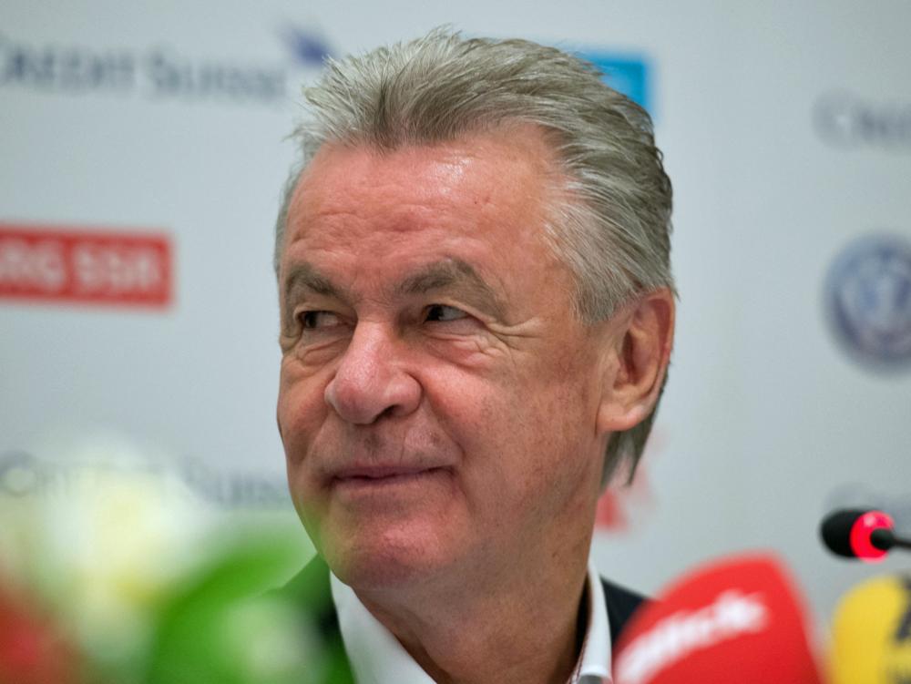 Ottmar Hitzfeld lobt HSV-Verpflichtung Peter Knäbel