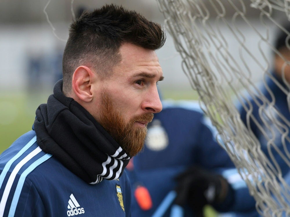 Lionel Messi trifft mit Argentinien auf Russland