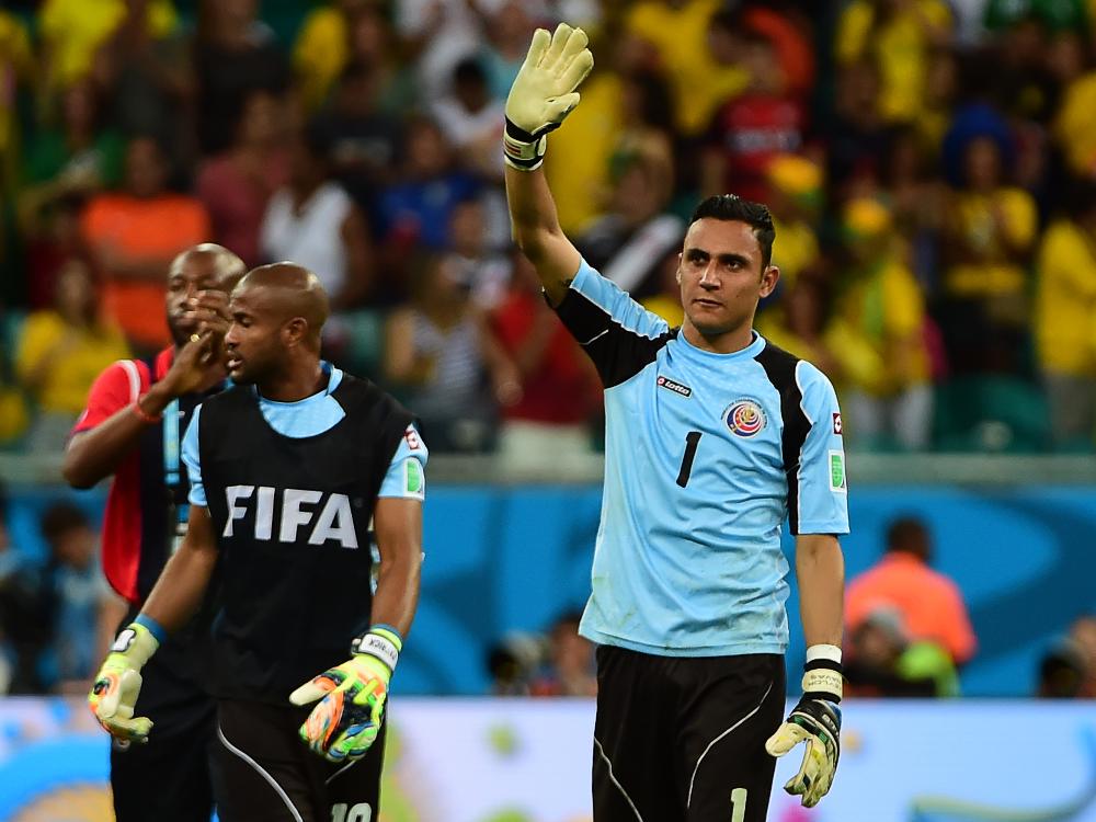 Navas (r.) wechselt zu Champions-League-Sieger
Madrid Navas (r.) wechselt zu Champions-League-Sieger
Madrid
