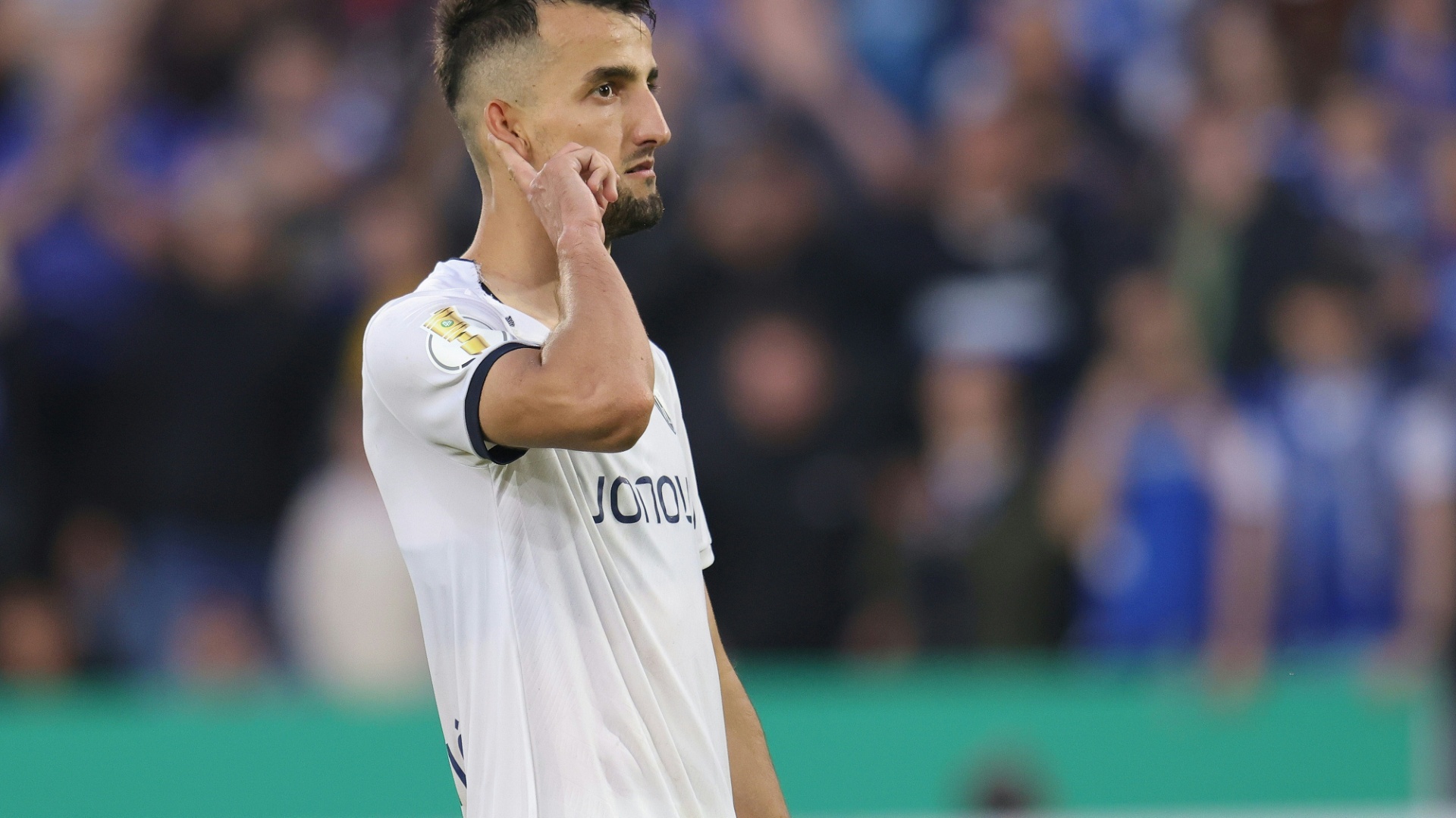 Fällt auf unbestimmte Zeit aus: Erhan Mašović vom VfL Bochum Fällt auf unbestimmte Zeit aus: Erhan Mašović vom VfL Bochum