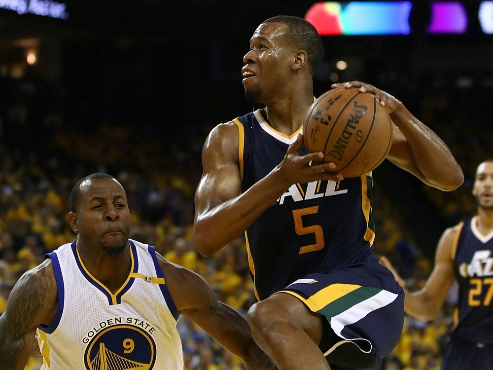 Rodney Hood muss 35.000 Dollar Strafe zahlen Rodney Hood muss 35.000 Dollar Strafe zahlen