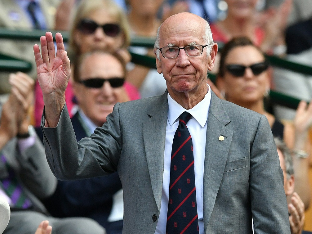 Fußball-Legende Bobby Charlton ist an Demenz erkrankt