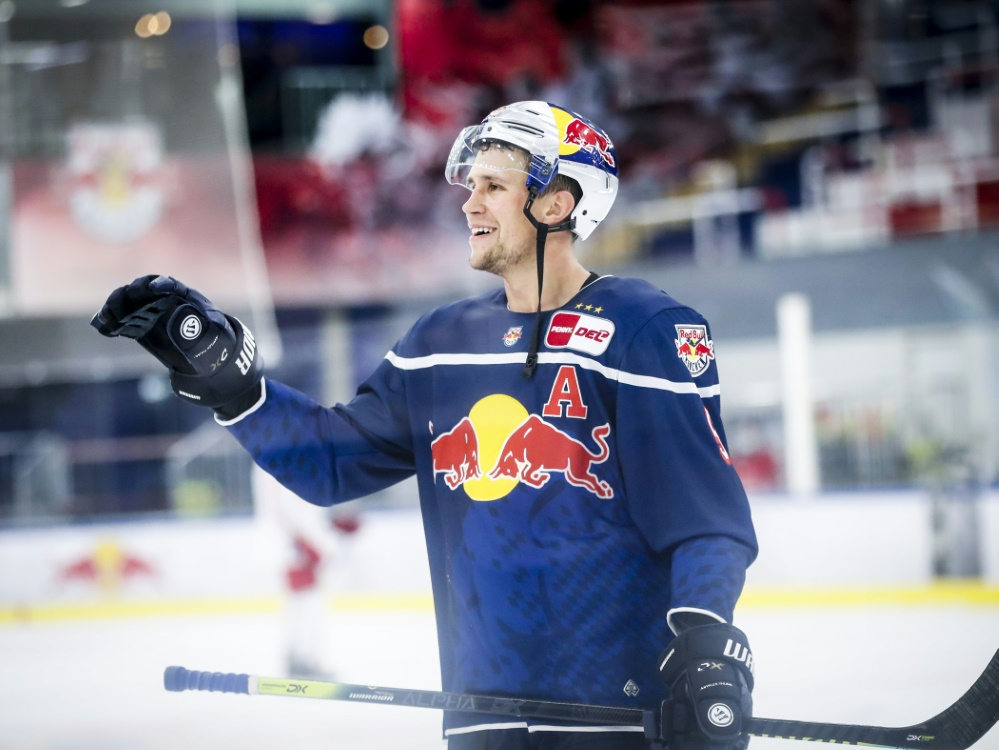 München gewinnt in der DEL klar gegen Straubing München gewinnt in der DEL klar gegen Straubing