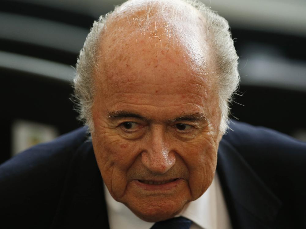 Blatter will die WM 2022 im Winter stattfinden lassen