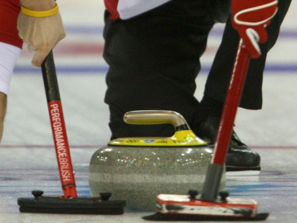 Die deutschen Curling-Damen verlieren gegen Kanada