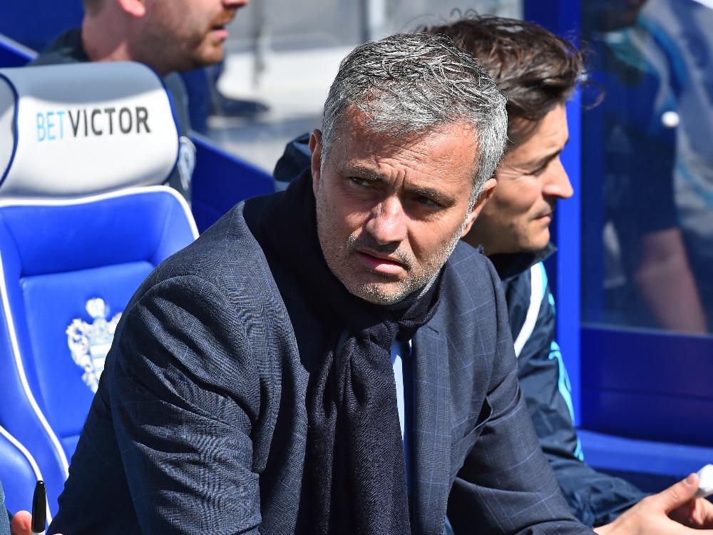 Mourinho und Chelsea liegen weiter auf Titelkurs