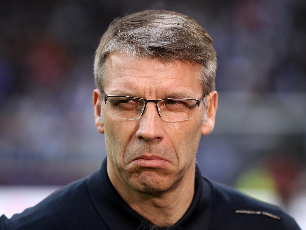 Peter Knäbel hat eigene Fehler nicht ausgeschlossen Peter Knäbel hat eigene Fehler nicht ausgeschlossen