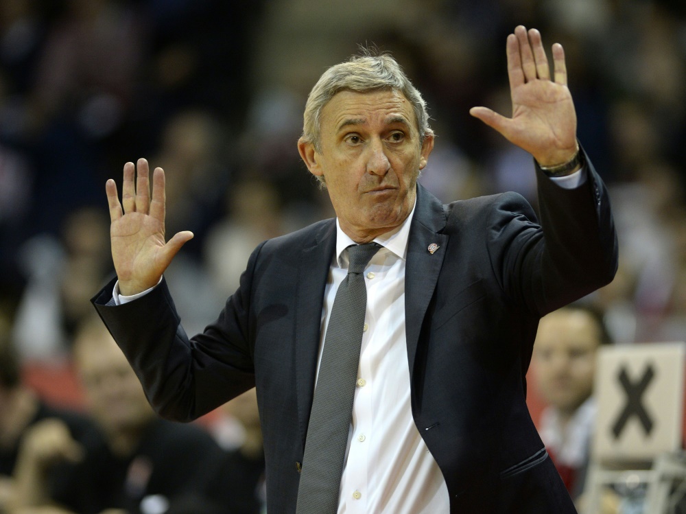 Svetislav Pesic ist nicht mehr Trainer beim FC Barcelona Svetislav Pesic ist nicht mehr Trainer beim FC Barcelona