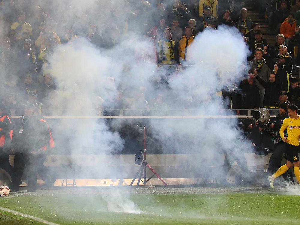 Die Partie zwischen Dortmund und Galatasaray stand kurz vor dem Abbruch