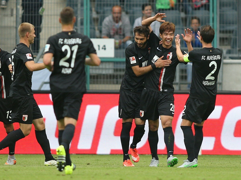 Augsburg schlägt den FC Basel mit 2:0