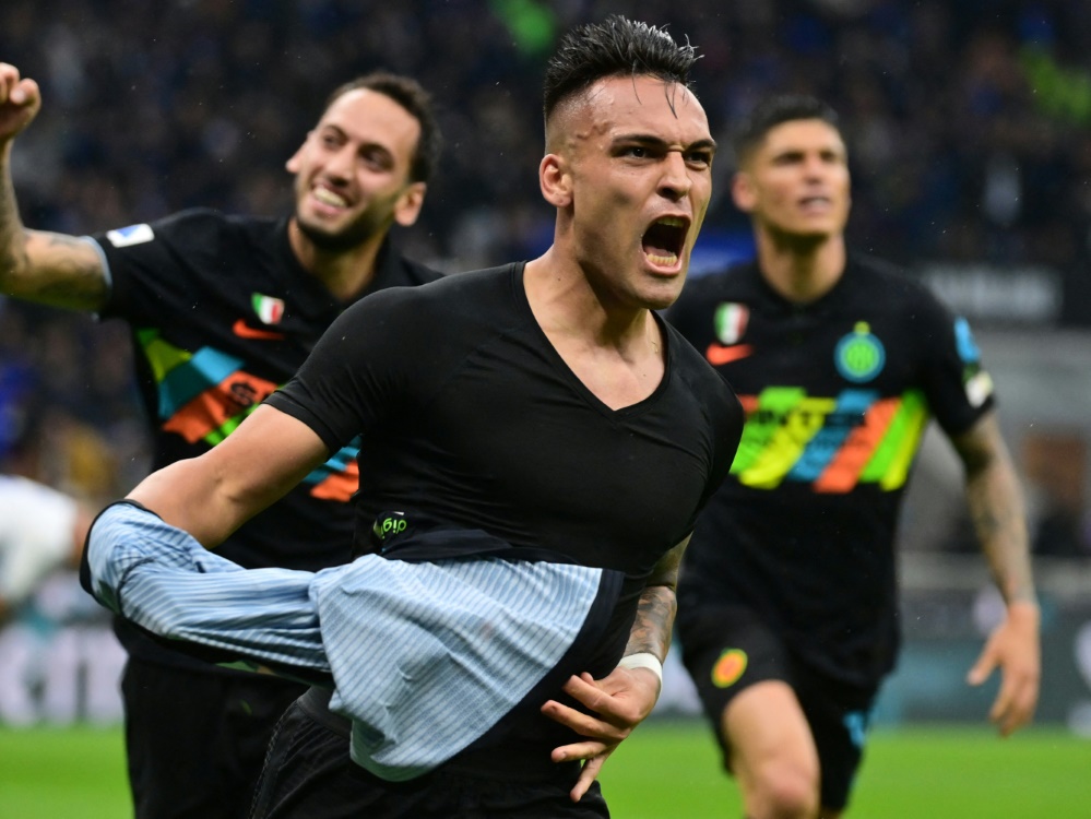 Inter Mailand übernimmt Tabellenführung