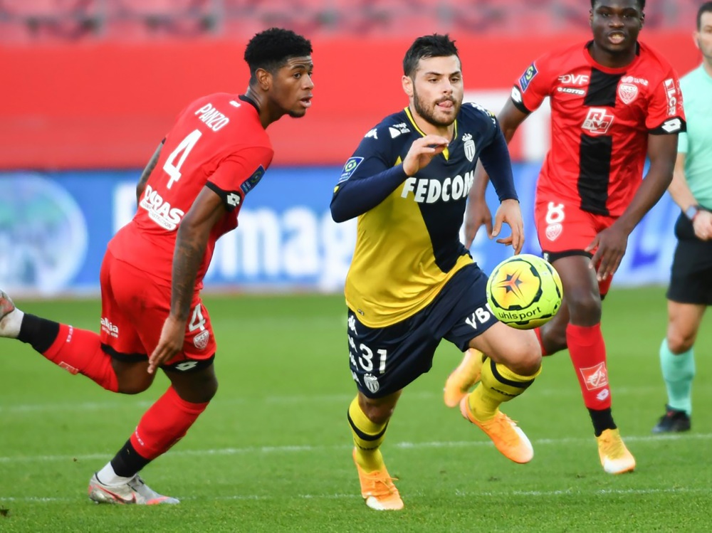 Kevin Volland macht seinen sechsten Treffer der Saison Kevin Volland macht seinen sechsten Treffer der Saison