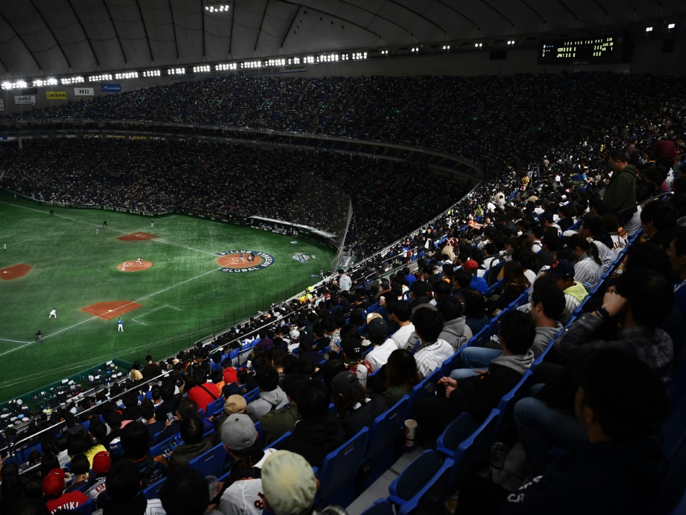 Baseball-Fans dürfen keine Ballons mehr fliegen lassen Baseball-Fans dürfen keine Ballons mehr fliegen lassen