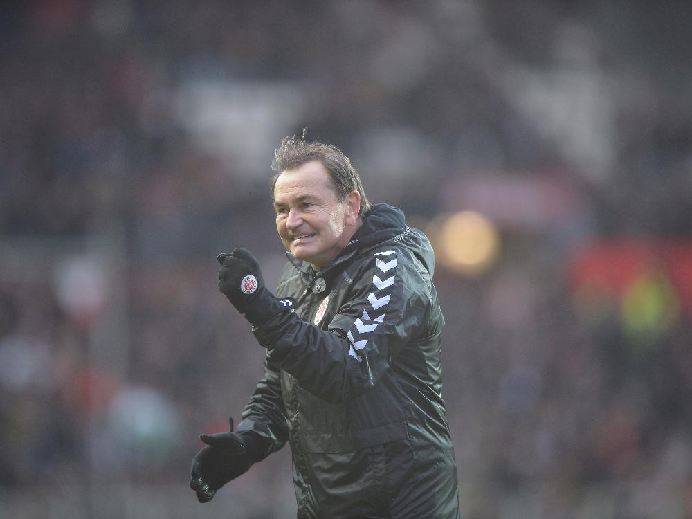 St.Pauli Trainer vor Spiel gegen Sandhausen optimistisch St.Pauli Trainer vor Spiel gegen Sandhausen optimistisch