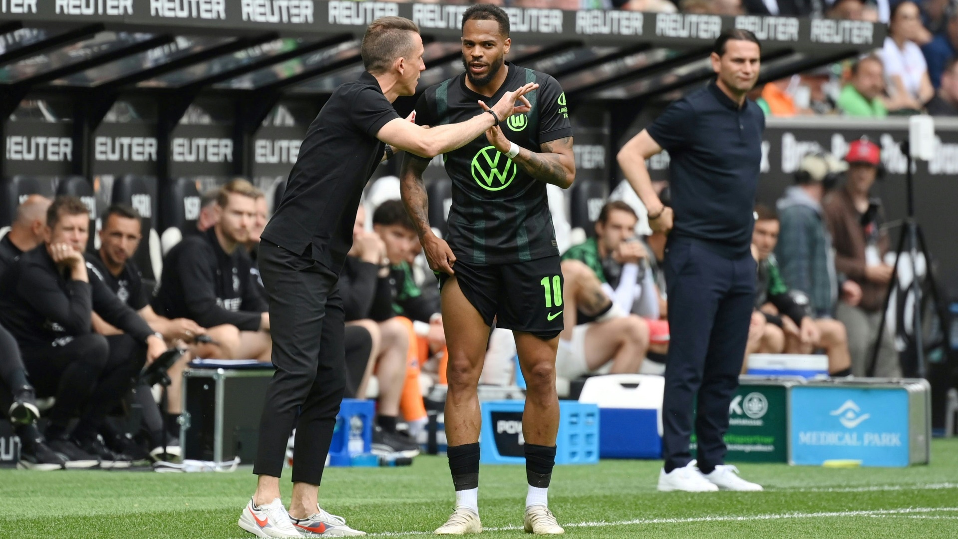 Lukas Nmecha wechselt zu Leeds United Lukas Nmecha wechselt zu Leeds United