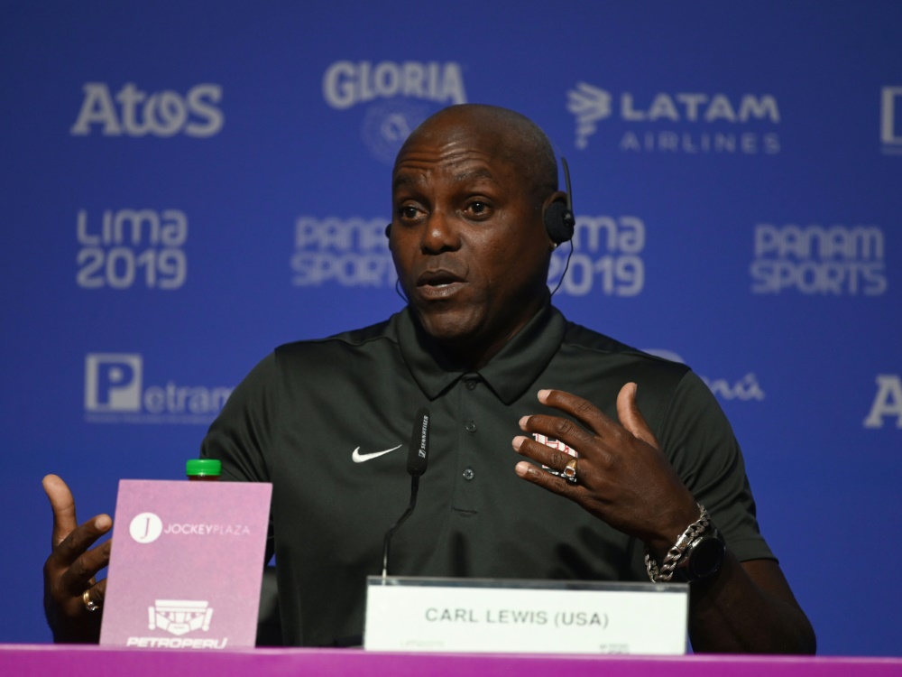 Carl Lewis kritisiert US-Präsident Trump scharf Carl Lewis kritisiert US-Präsident Trump scharf