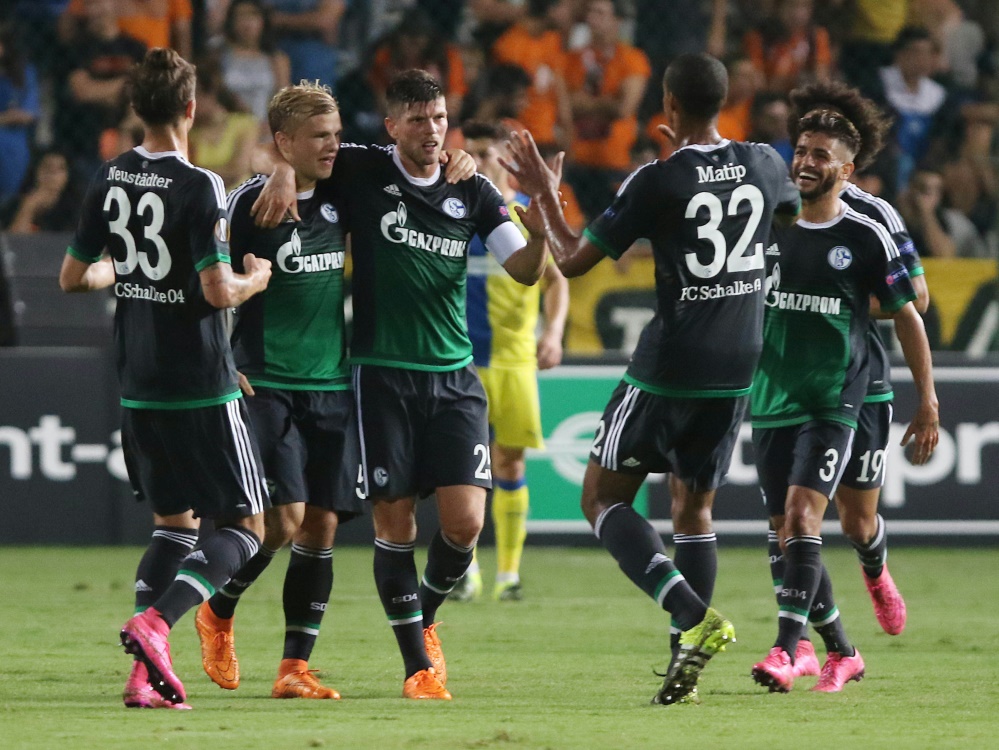Schalke legt einen perfekten Start in Nikosia hin