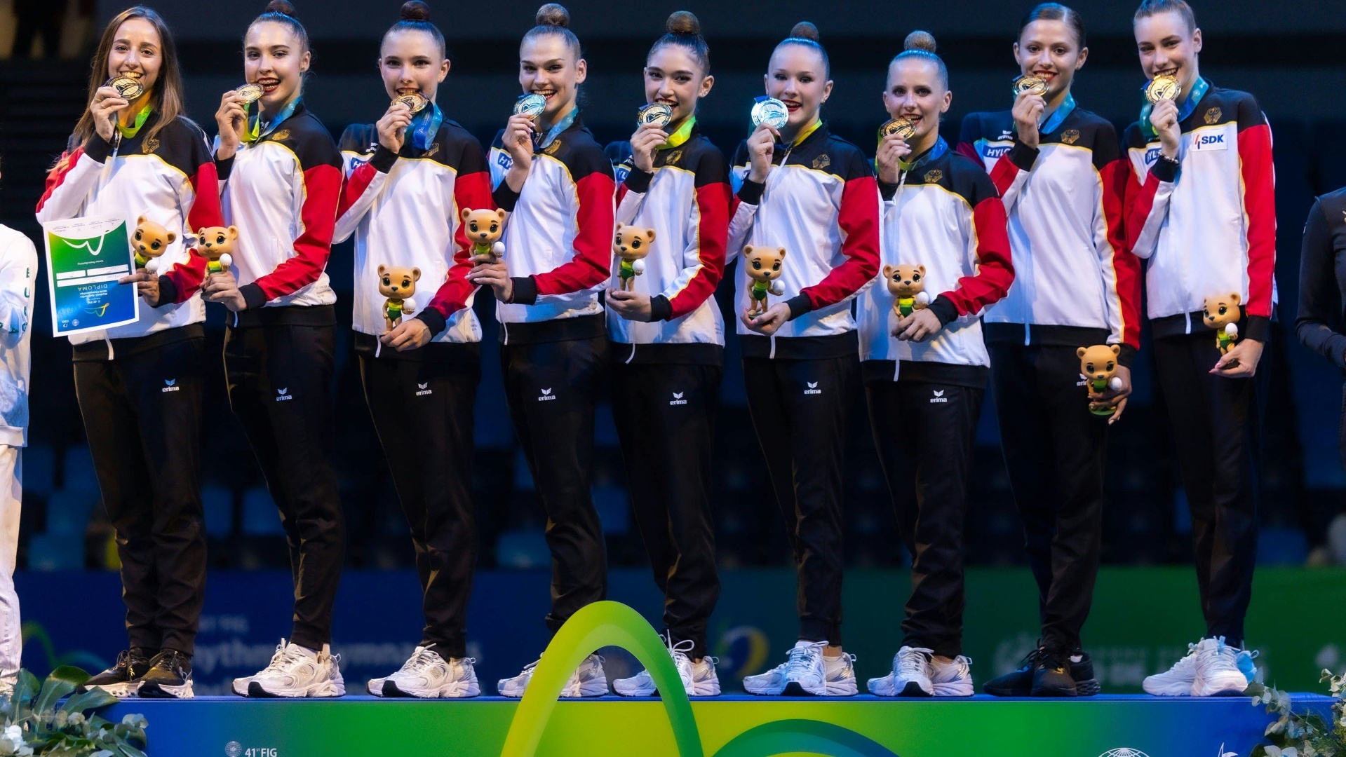 Auch Darja Varfolomeev (r.) durfte jubeln