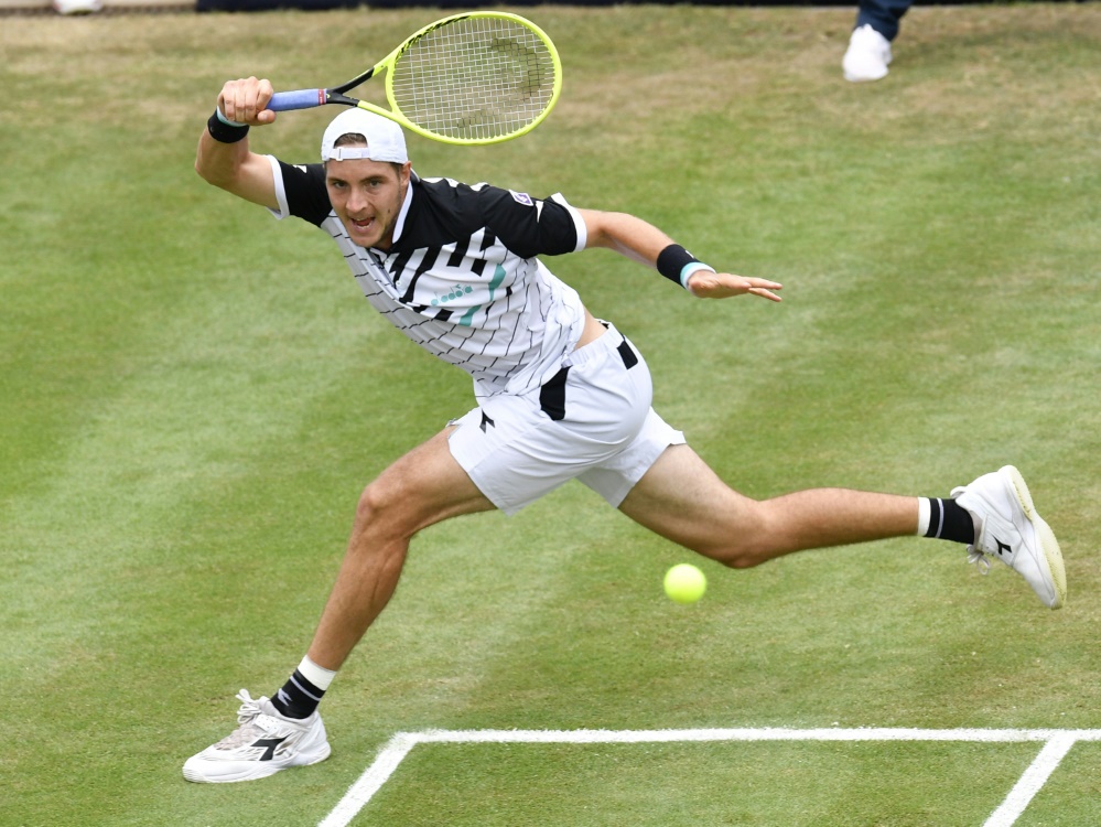 Struff steht nach einem deutlichen Sieg in Runde zwei Struff steht nach einem deutlichen Sieg in Runde zwei