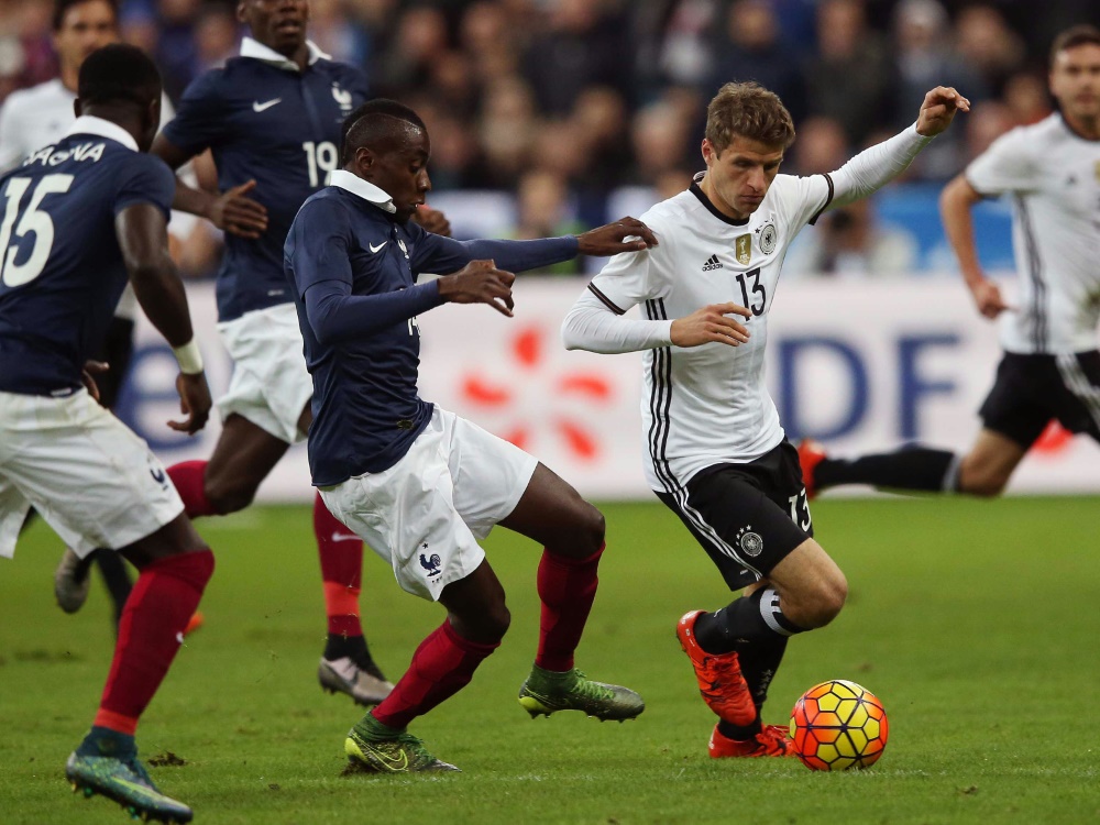 Deutschland verliert gegen Frankreich mit 0:2 Deutschland verliert gegen Frankreich mit 0:2