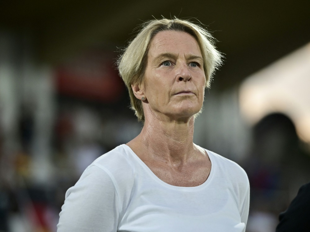 Bundestrainerin Martina Voss-Tecklenburg sieht Wolfsburg in der Favoritenrolle