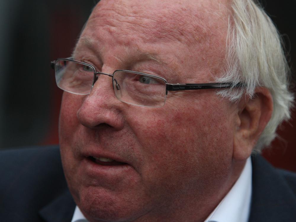 Uwe Seeler hat Angst um seinen HSV Uwe Seeler hat Angst um seinen HSV