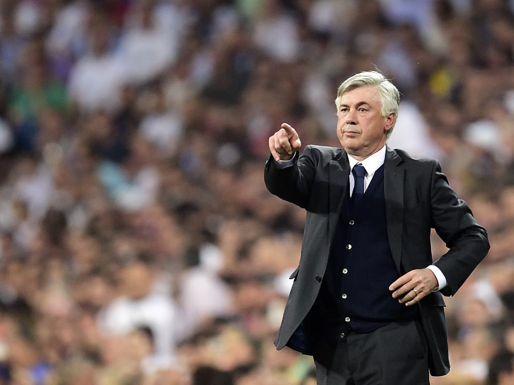 Trotz Misserfolg: Fans stehen hinter Carlo Ancelotti Trotz Misserfolg: Fans stehen hinter Carlo Ancelotti