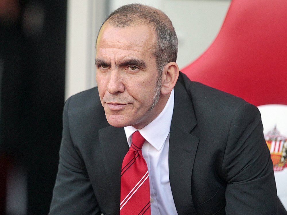 Trainer Paolo Di Canio greift durch Trainer Paolo Di Canio greift durch