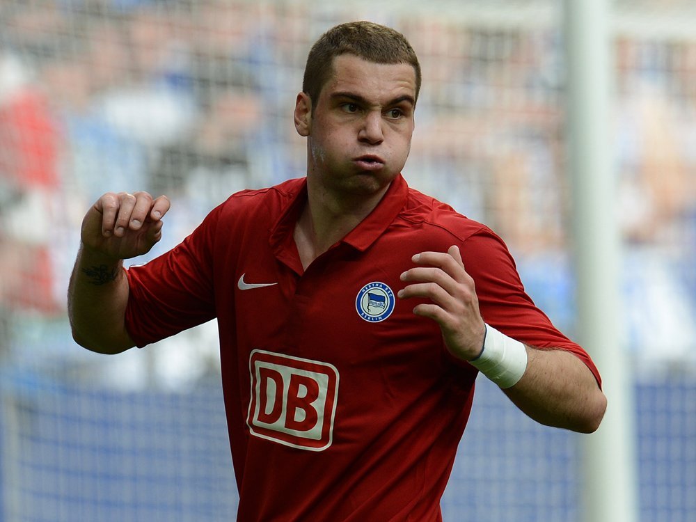 Lasogga muss sich nach dem Wechsel gedulden Lasogga muss sich nach dem Wechsel gedulden