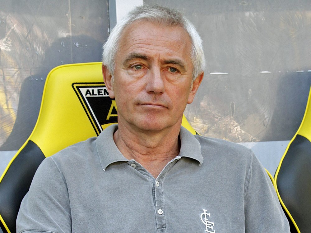 Van Marwijk weiß um die Schwächen des HSV Van Marwijk weiß um die Schwächen des HSV