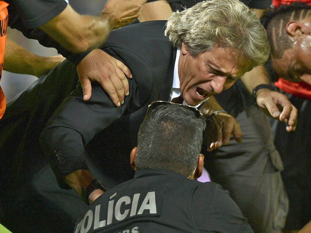 Coach Jorge Jesus steht vor dem Karriere-Aus Coach Jorge Jesus steht vor dem Karriere-Aus