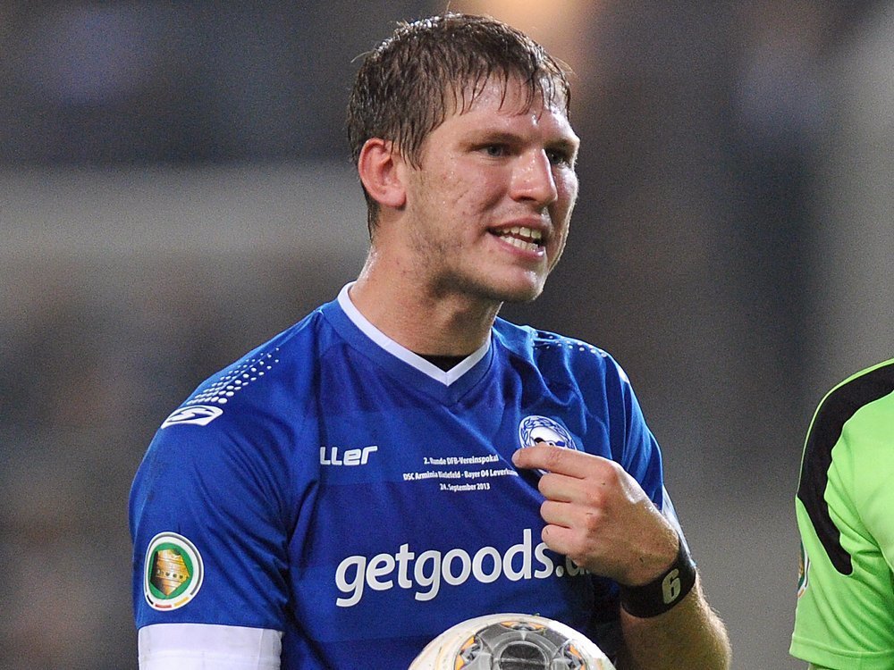 Fabian Klos: Verletzt bei Spiel gegen Lautern Fabian Klos: Verletzt bei Spiel gegen Lautern