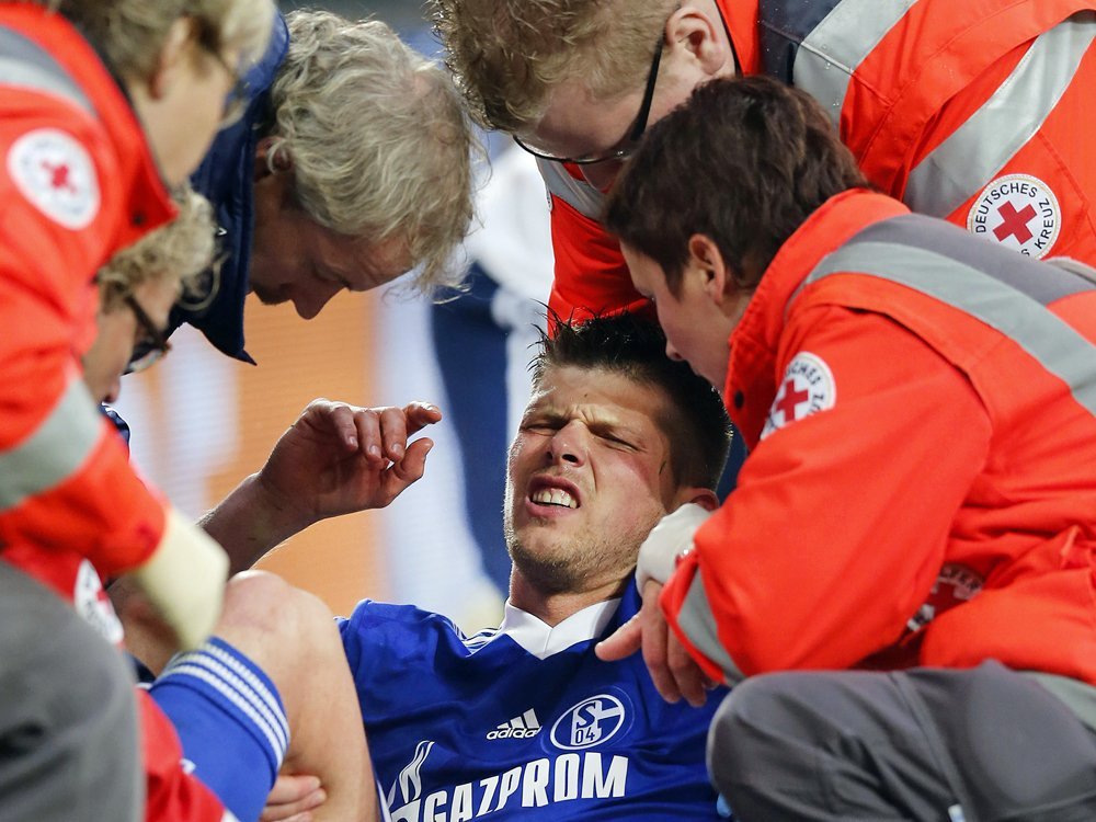 Huntelaar, Kolasinac und Höger am Knie verletzt Huntelaar, Kolasinac und Höger am Knie verletzt