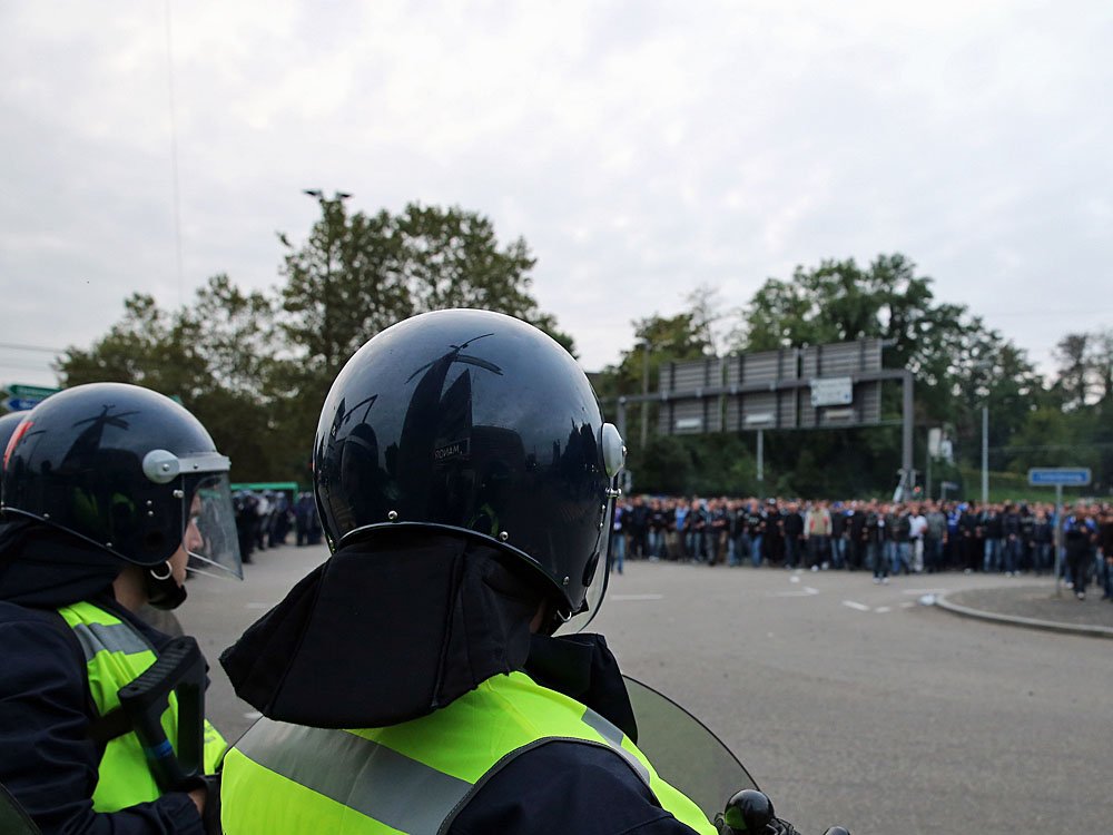 76 Hooligans wurden in Belgien festgenommen