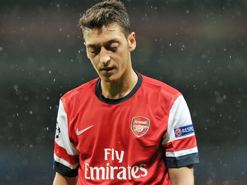 Rückendeckung für Mesut Özil Rückendeckung für Mesut Özil