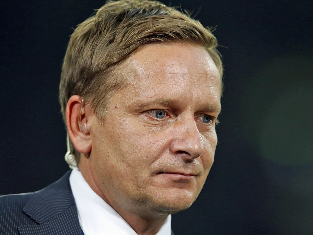 Horst Heldt erneuert seine Kritik an Ottmar Hitzfeld Horst Heldt erneuert seine Kritik an Ottmar Hitzfeld