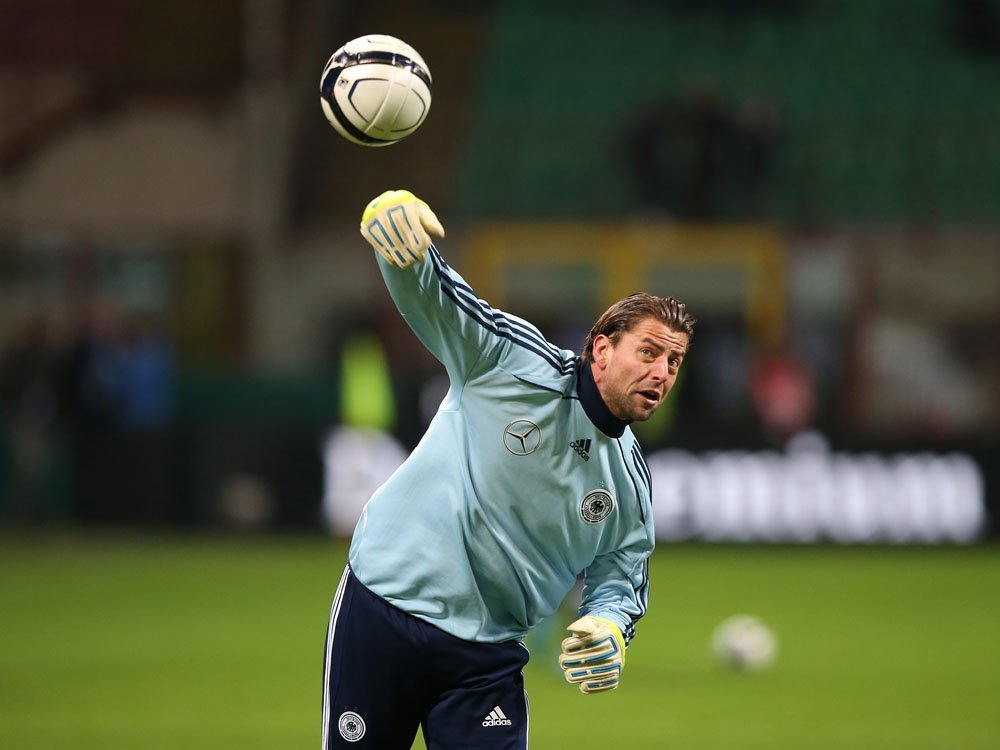 Roman Weidenfeller steht vor seinem ersten Einsatz Roman Weidenfeller steht vor seinem ersten Einsatz