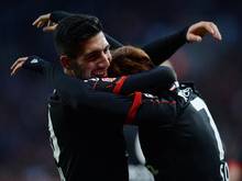 Im Gespräch bei den Reds: Emre Can und Heung-Min Son