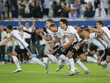DFB plant Fan-Party am Brandenburger Tor