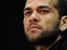 Alves fordert keine harte Strafe für den Bananen-Werfer