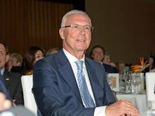 Beckenbauer sieht Guardiolas Doppelaufgabe als Problem