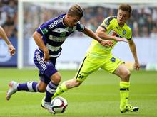 Dennis Praet (l) steht kurz vor einem Wechsel zu Wolfsburg