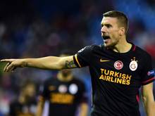 Lukas Podolski ist unzufrieden mit Yasin Öztekin