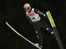 Skispringer Karl Geiger holt seinen dritten Saisonsieg