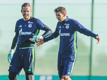 Ralf Fährmann (l.) und Leon Goretzka konnten nicht mittrainieren