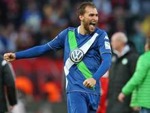 Wolfsburg Stars um Bas Dost mit beschwehrlicher Anreise