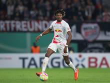 Mohamed Simakan verlängert seinen Vertrag bei RB Leipzig