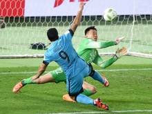 Luis Suarez schoss Guangzhou Evergrande im Alleingang ab