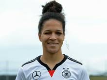Celia Sasic beendet aktive Karriere
