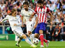 Diego Costa (r.) musste gegen Real Madrid früh raus